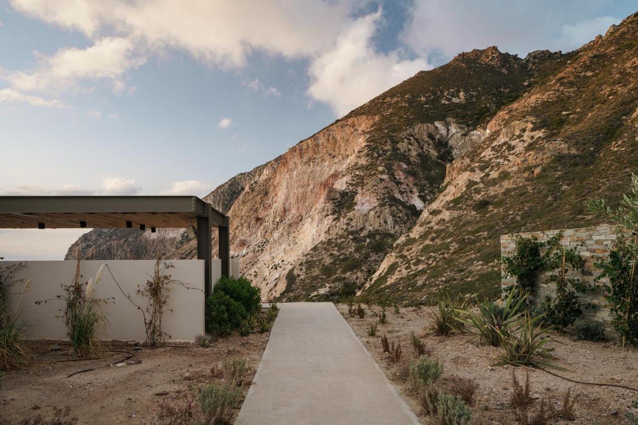 Milos Cove Komia Exterior photo